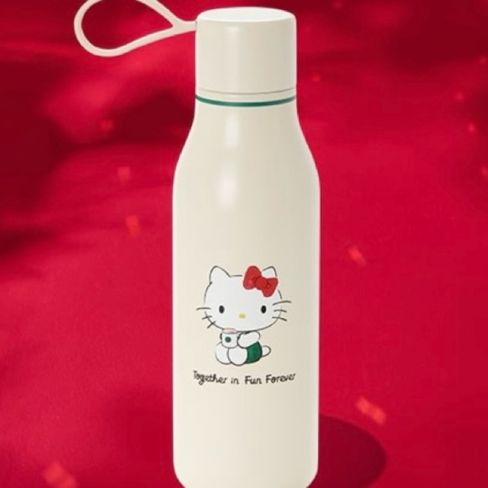 2025 Starbucks Hello Kitty Water Bottle